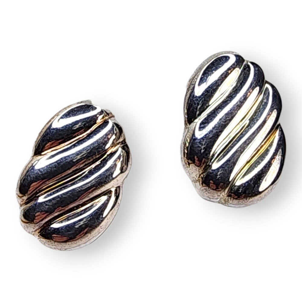 Vintage Sterling Silver 925 Puffy‎ Hollow Clip-On Earrings Signed SU